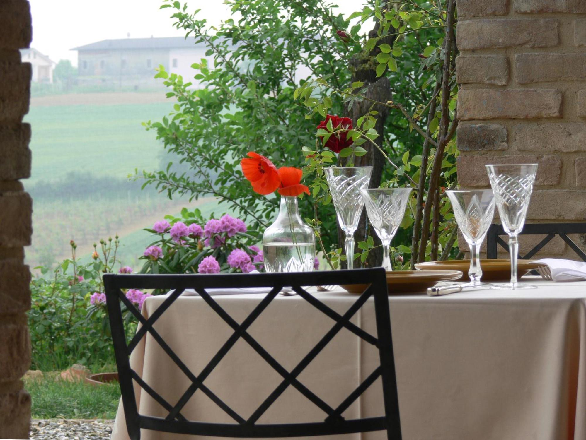 Casa Isabella Guest House Vaglio Serra ภายนอก รูปภาพ
